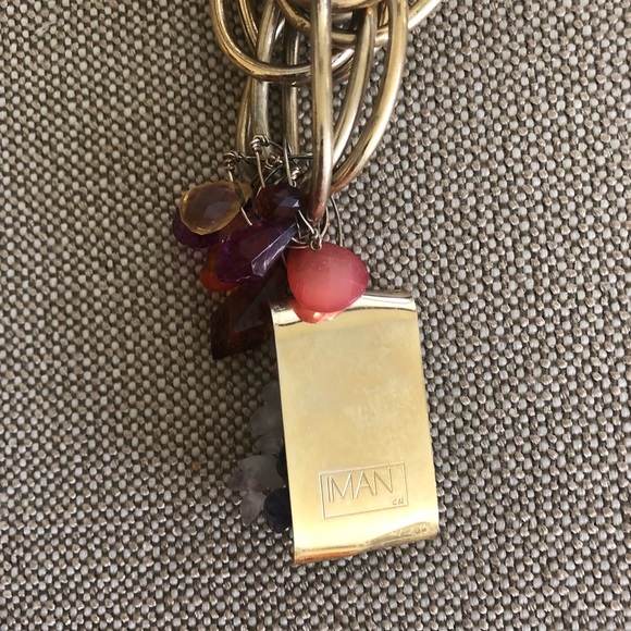 IMAN Gold Chain Link Necklace with Pendant - Picture 4 of 4